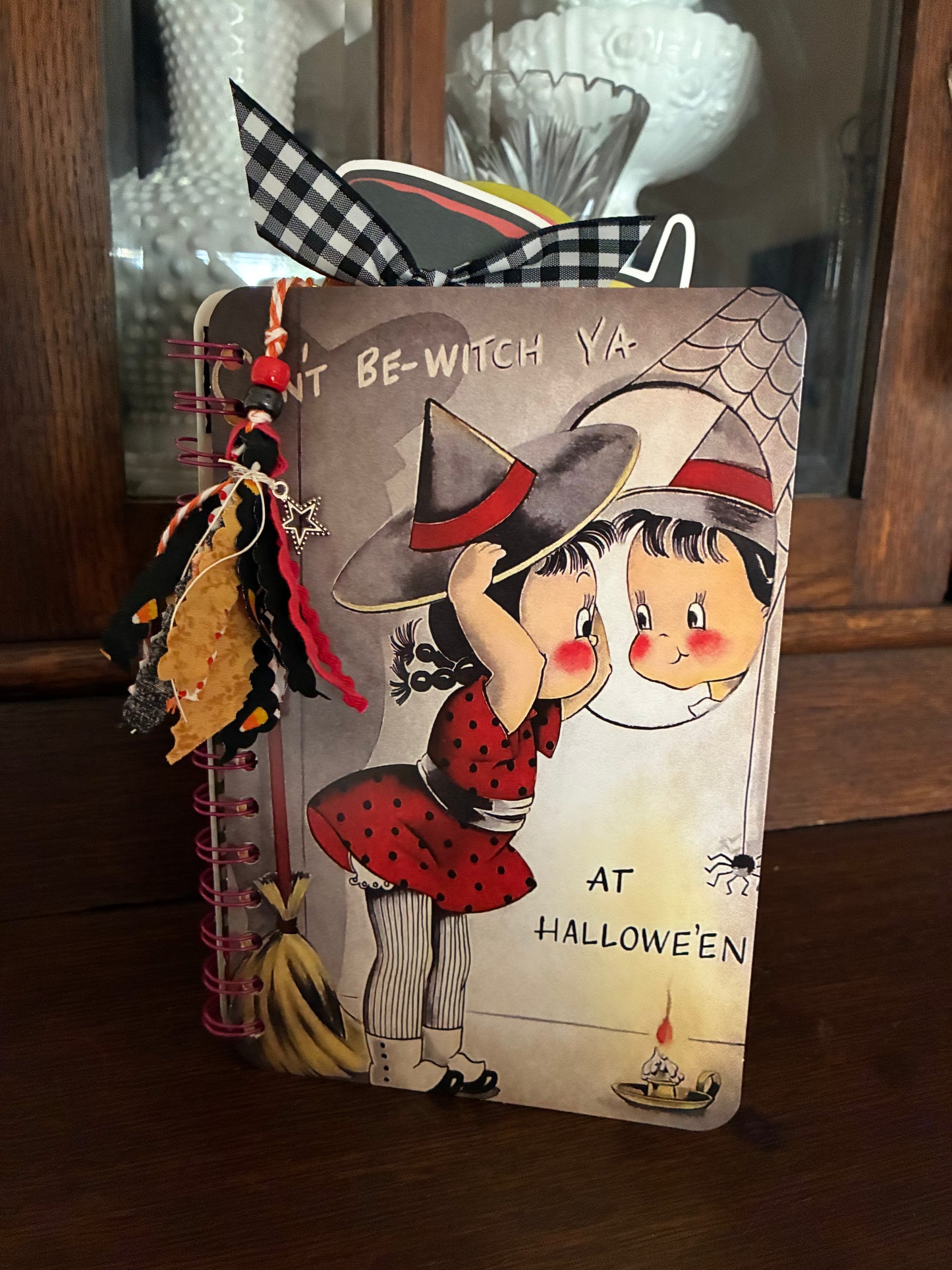 CAN'T BE-WITCH YA AT HALLOWEEN Junk Journal